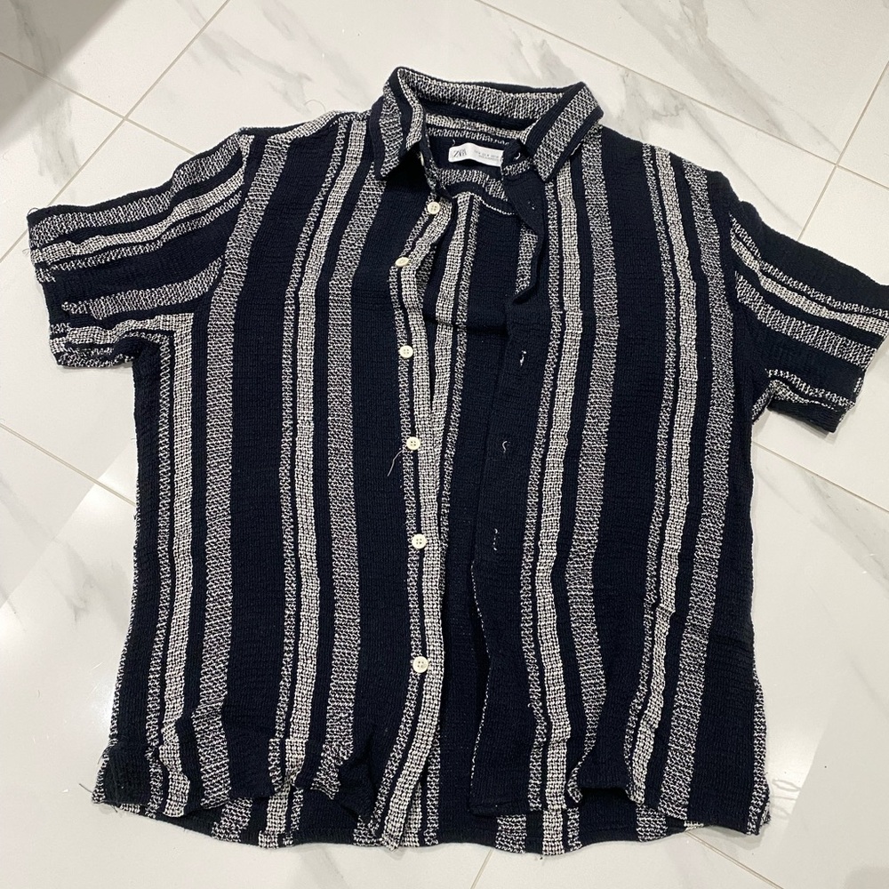 Zara Black and White Knit Sweater